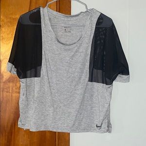 Nike dri-fit cropped tee